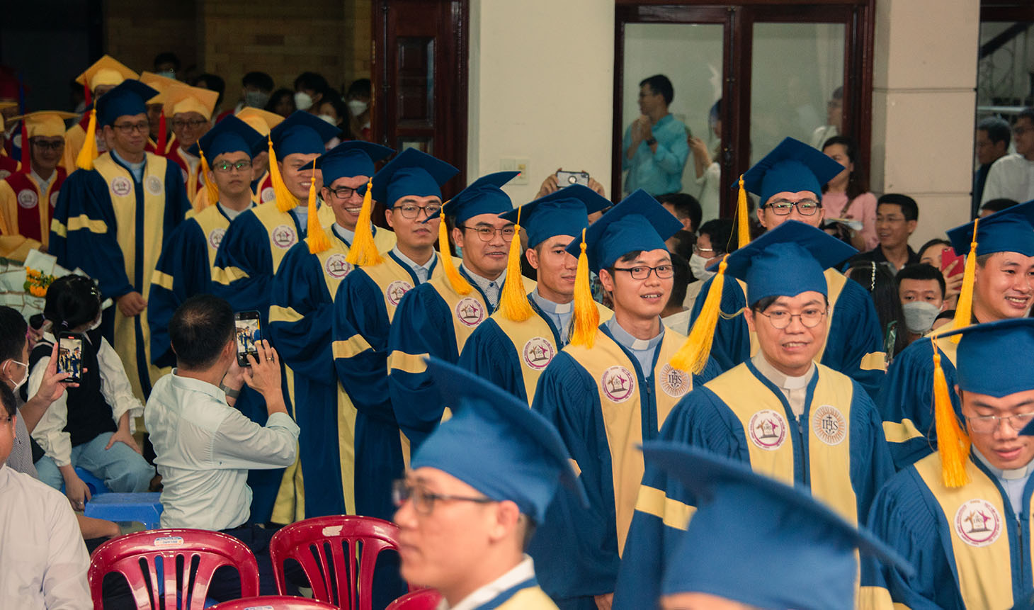 Học Viện Thánh Giuse Dòng Tên – ảnh lớp học / sinh hoạt học viên
